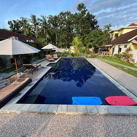 Kuta Lodge Homestay ภายนอก รูปภาพ