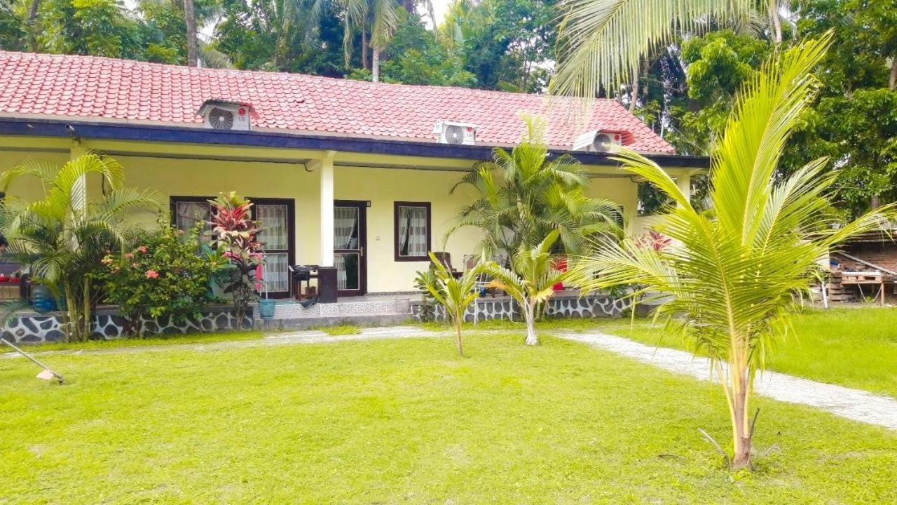 Kuta Lodge Homestay ภายนอก รูปภาพ