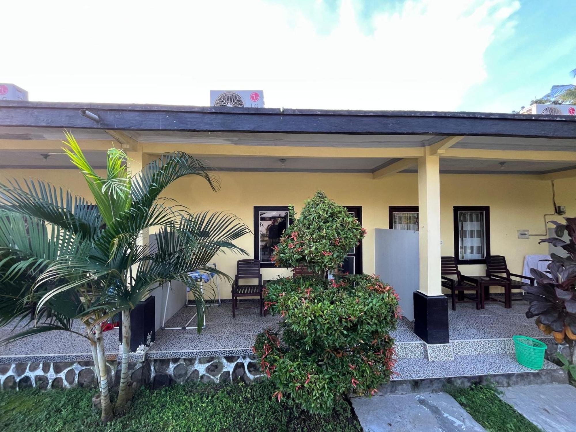 Kuta Lodge Homestay ภายนอก รูปภาพ